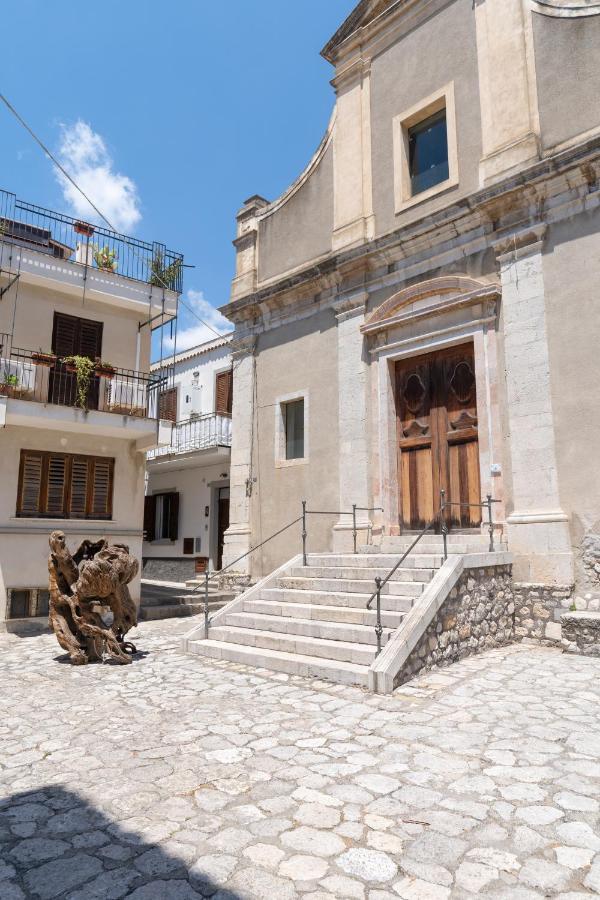 Lighthouse Apartment Taormina Exterior photo